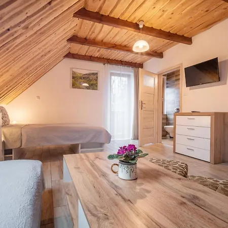 Sara Kwatera prywatna *